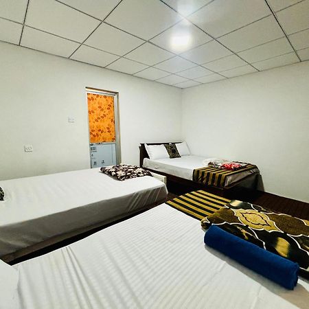 Ella Tunnel Corner Inn المظهر الخارجي الصورة